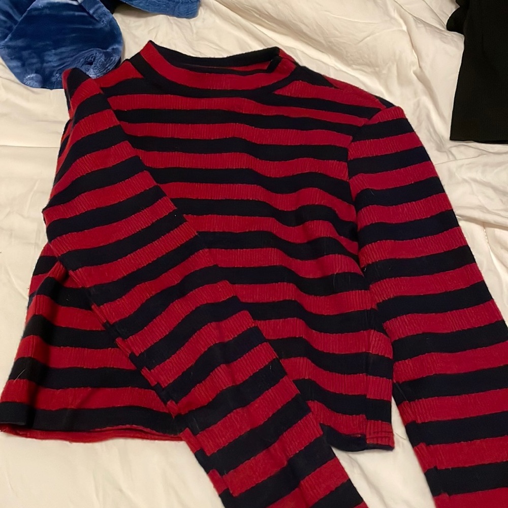 cropped stripped sweater